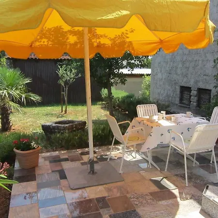 Casa de hóspedes Marijana 3*