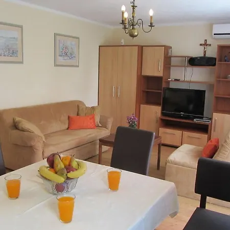 Marijana Guest house *